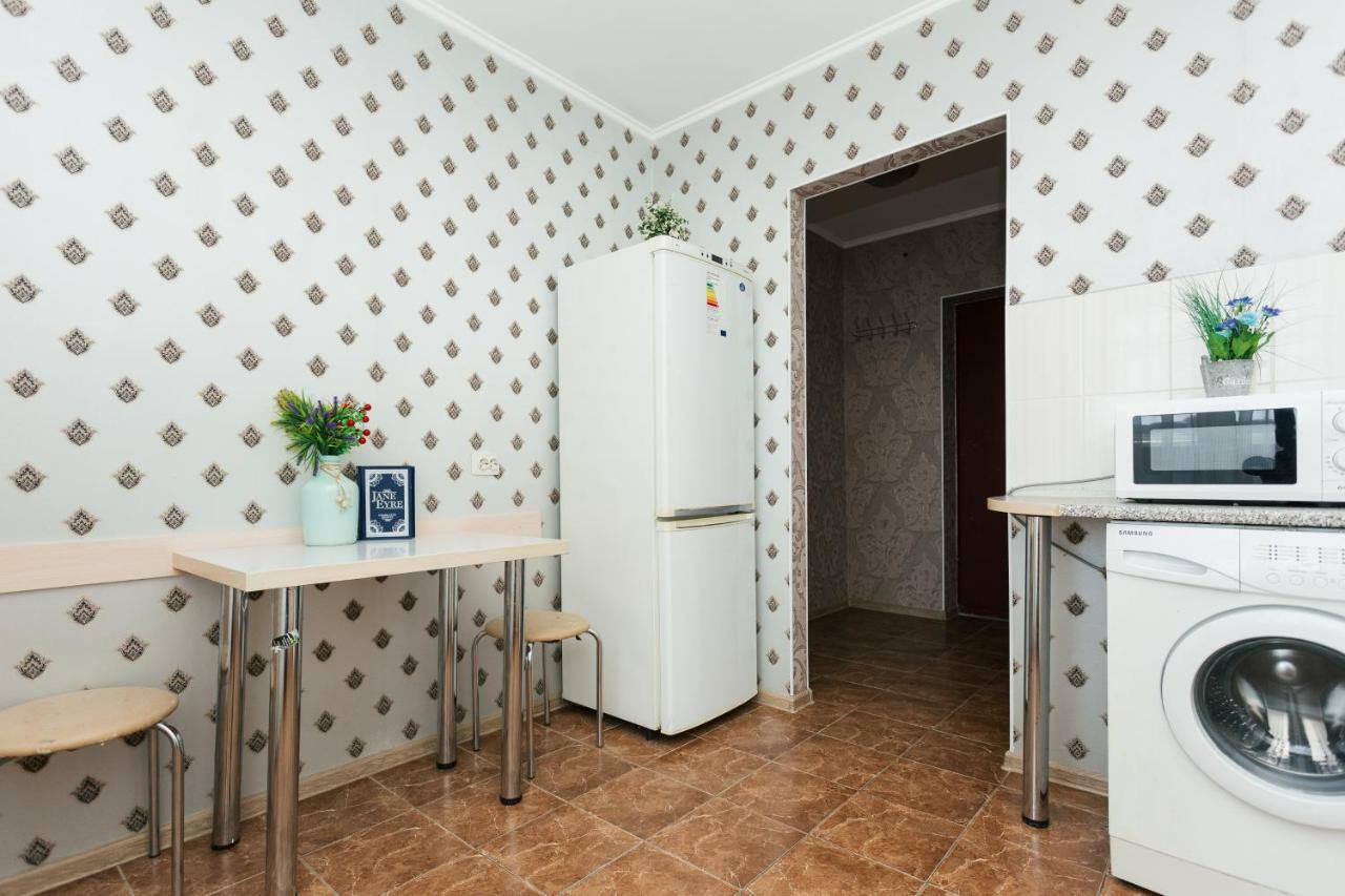 Apart-Hotel On Kondrateva Street New Building 7 Floor Szumi Kültér fotó